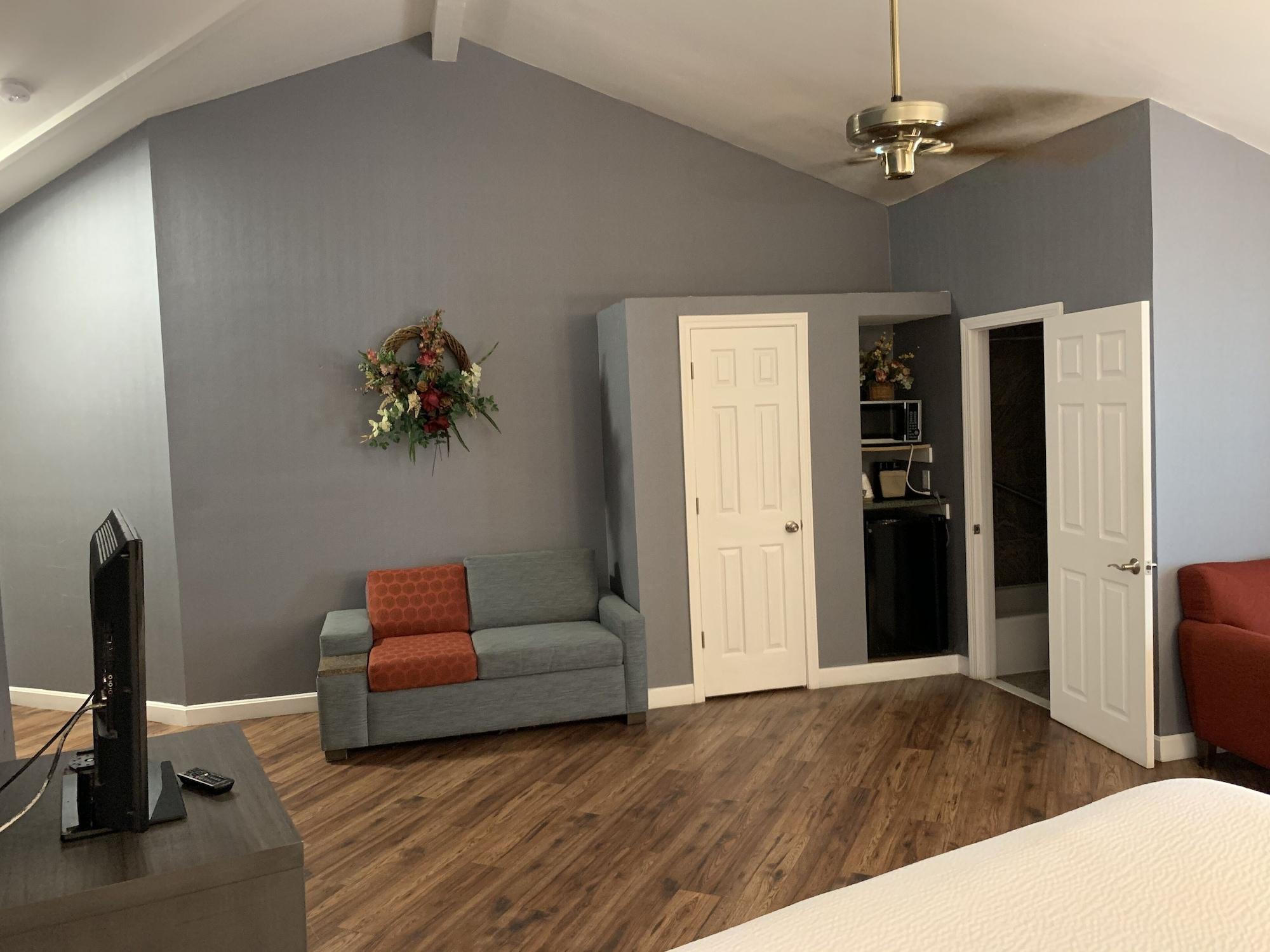 Hotel Super 8 By Wyndham Sturbridge Esterno foto